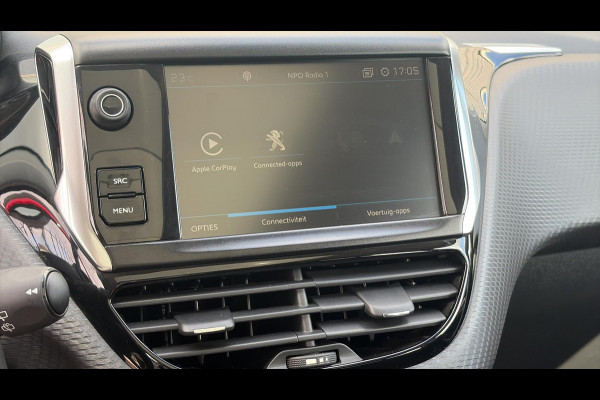 Peugeot 2008 1.2 PureTech Blue Lion 110pk,Carplay,Trekhaak,Pano,Navi,Airco,Cruise,Pdc,N.A.P,Nieuwe Apk bij Aflevering
