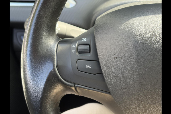 Peugeot 2008 1.2 PureTech Blue Lion 110pk,Carplay,Trekhaak,Pano,Navi,Airco,Cruise,Pdc,N.A.P,Nieuwe Apk bij Aflevering