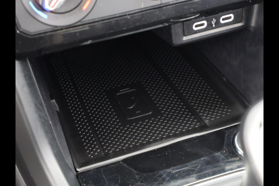 Volkswagen T-Cross 1.0 TSI Life Two-Tone | Apple Carplay & AndroidAUTO | Navigatie | Cruise Control |