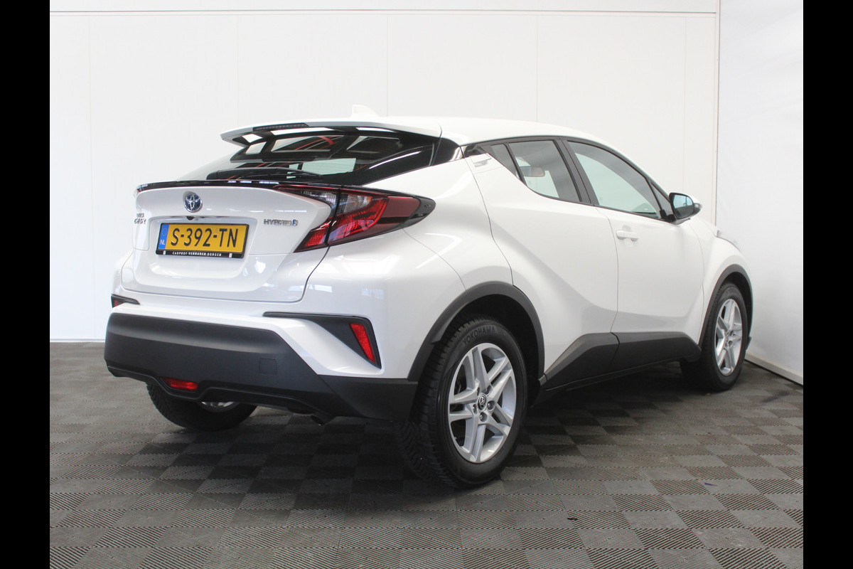 Toyota C-HR 1.8 Hybrid Active CLIMATE | CAMERA | LED | CARPLAY | LMV17 | ADAPCRUISE | DAB