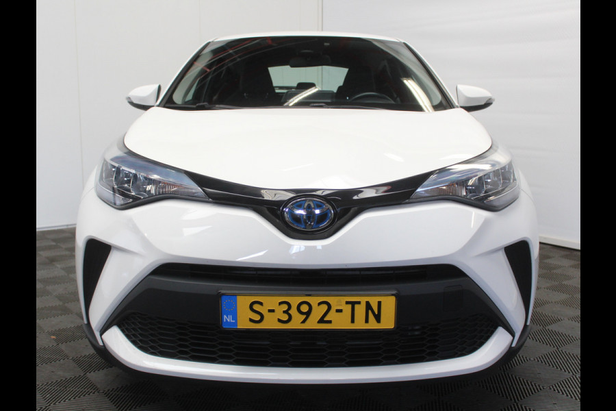 Toyota C-HR 1.8 Hybrid Active CLIMATE | CAMERA | LED | CARPLAY | LMV17 | ADAPCRUISE | DAB