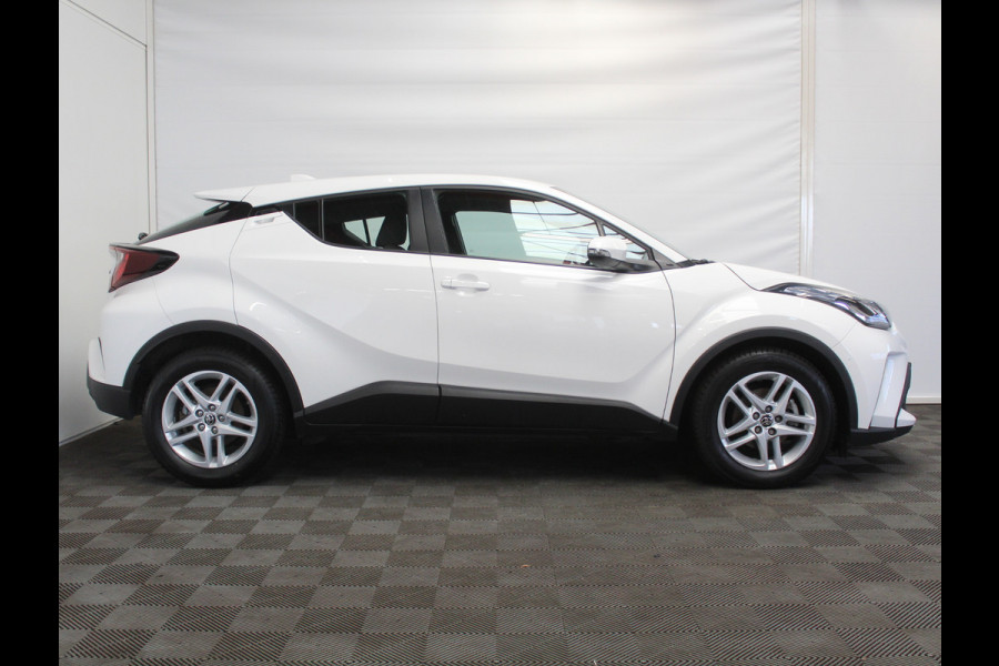Toyota C-HR 1.8 Hybrid Active CLIMATE | CAMERA | LED | CARPLAY | LMV17 | ADAPCRUISE | DAB