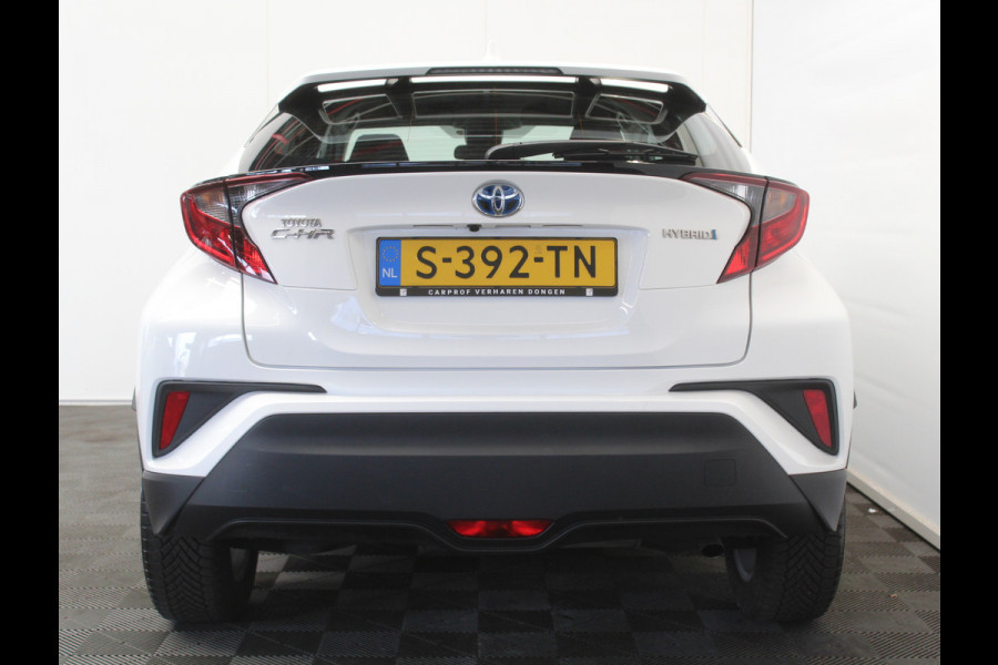 Toyota C-HR 1.8 Hybrid Active CLIMATE | CAMERA | LED | CARPLAY | LMV17 | ADAPCRUISE | DAB