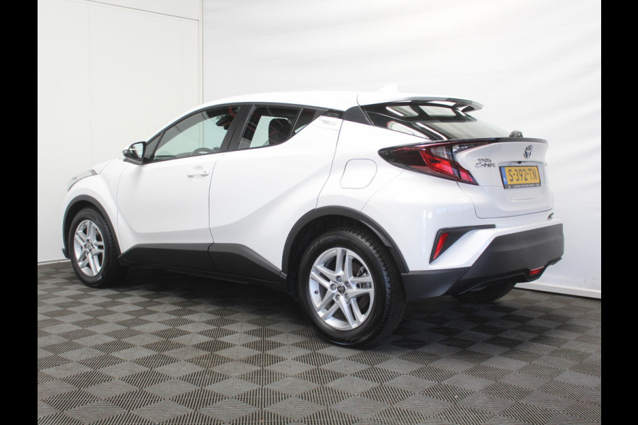 Toyota C-HR 1.8 Hybrid Active CLIMATE | CAMERA | LED | CARPLAY | LMV17 | ADAPCRUISE | DAB