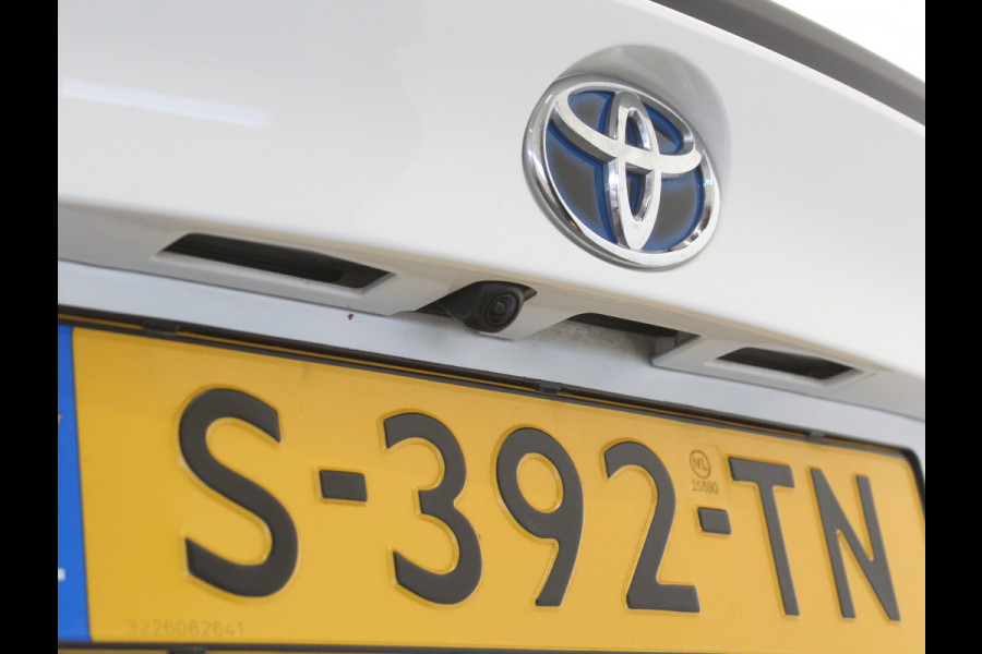 Toyota C-HR 1.8 Hybrid Active CLIMATE | CAMERA | LED | CARPLAY | LMV17 | ADAPCRUISE | DAB