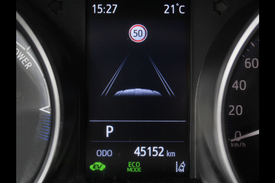 Toyota C-HR 1.8 Hybrid Active CLIMATE | CAMERA | LED | CARPLAY | LMV17 | ADAPCRUISE | DAB