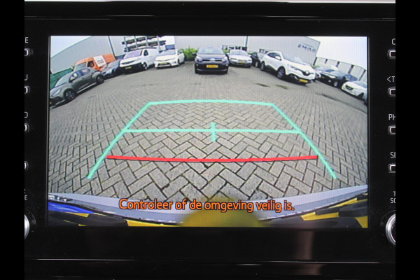 Toyota Corolla Touring Sports 1.8 Hybrid Active CAMERA | CARPLAY | ADAPCRUISE | CLIMATE | DAB | LED | LMV16 | NAVI