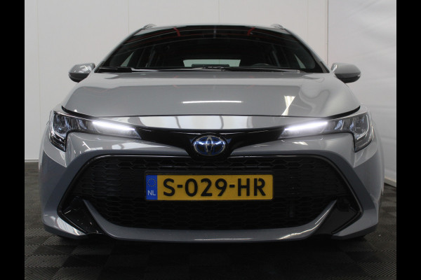 Toyota Corolla Touring Sports 1.8 Hybrid Active CAMERA | CARPLAY | ADAPCRUISE | CLIMATE | DAB | LED | LMV16 | NAVI