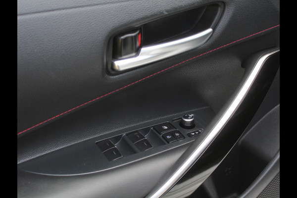 Toyota Corolla Touring Sports 1.8 Hybrid Executive CLIMATE | STOELVERW | ADAPCRUISE | DAB | ELEC-AKLEP | LED | CAMERA | PDC | NAVI | LMV17 | CARPLAY