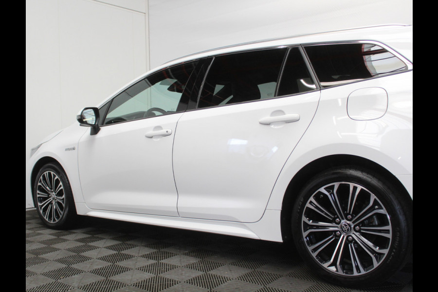 Toyota Corolla Touring Sports 1.8 Hybrid Executive CLIMATE | STOELVERW | ADAPCRUISE | DAB | ELEC-AKLEP | LED | CAMERA | PDC | NAVI | LMV17 | CARPLAY