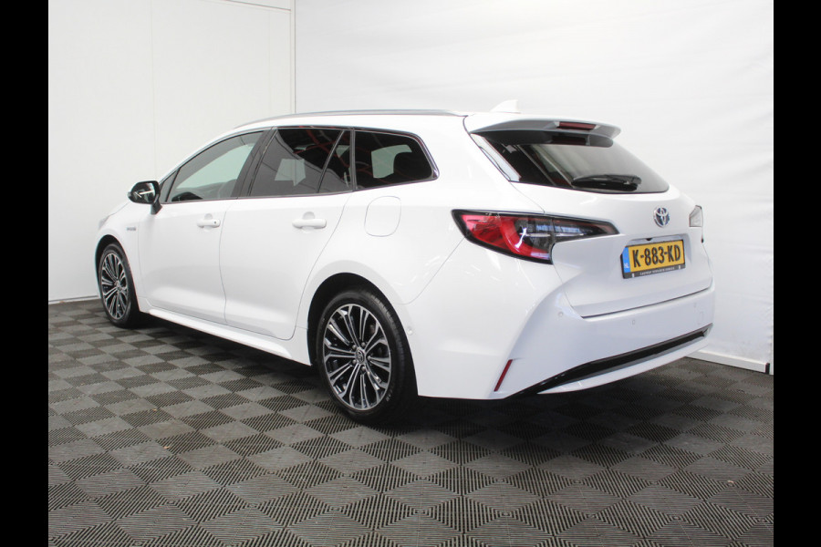 Toyota Corolla Touring Sports 1.8 Hybrid Executive CLIMATE | STOELVERW | ADAPCRUISE | DAB | ELEC-AKLEP | LED | CAMERA | PDC | NAVI | LMV17 | CARPLAY