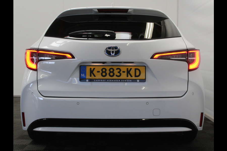 Toyota Corolla Touring Sports 1.8 Hybrid Executive CLIMATE | STOELVERW | ADAPCRUISE | DAB | ELEC-AKLEP | LED | CAMERA | PDC | NAVI | LMV17 | CARPLAY