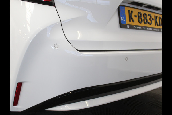 Toyota Corolla Touring Sports 1.8 Hybrid Executive CLIMATE | STOELVERW | ADAPCRUISE | DAB | ELEC-AKLEP | LED | CAMERA | PDC | NAVI | LMV17 | CARPLAY