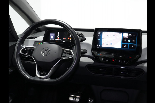 Volkswagen ID.3 First Plus 58 kWh 204pk | Camera | Acc | App-Connect | Stoelverwarming