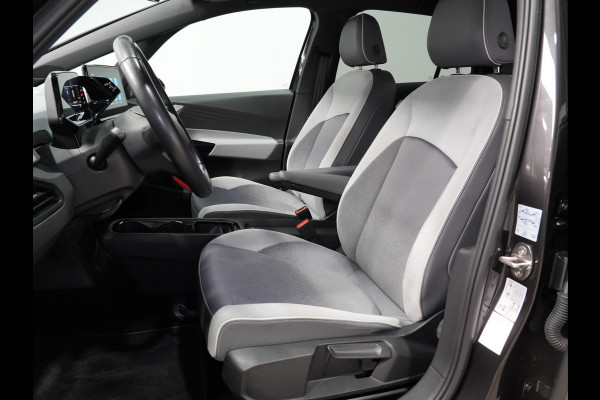 Volkswagen ID.3 First Plus 58 kWh 204pk | Camera | Acc | App-Connect | Stoelverwarming