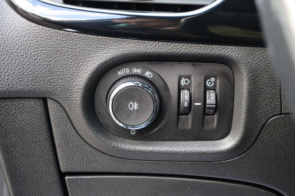 Opel Astra Sports Tourer 1.2 Design & Tech org.NL camera comfort-st. winterpack