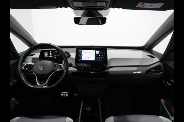 Volkswagen ID.3 First Plus 58 kWh 204pk | Camera | Acc | App-Connect | Stoelverwarming