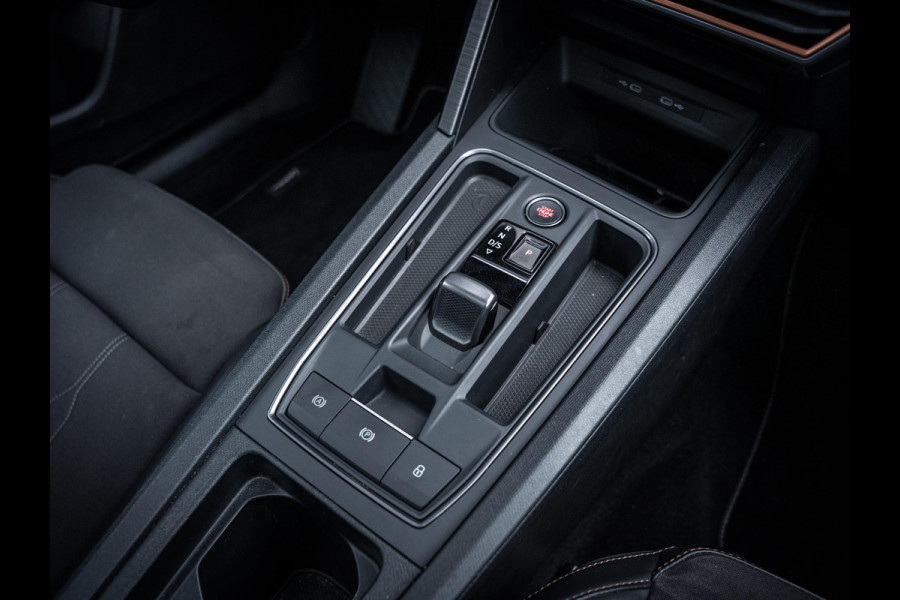CUPRA Leon Sportstourer 1.5 eTSI Business Edition - Pano l ACC l Sfeerverl. l Camera