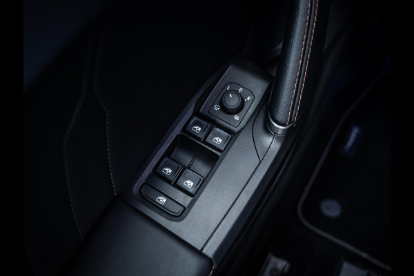 CUPRA Leon Sportstourer 1.5 eTSI Business Edition - Pano l ACC l Sfeerverl. l Camera