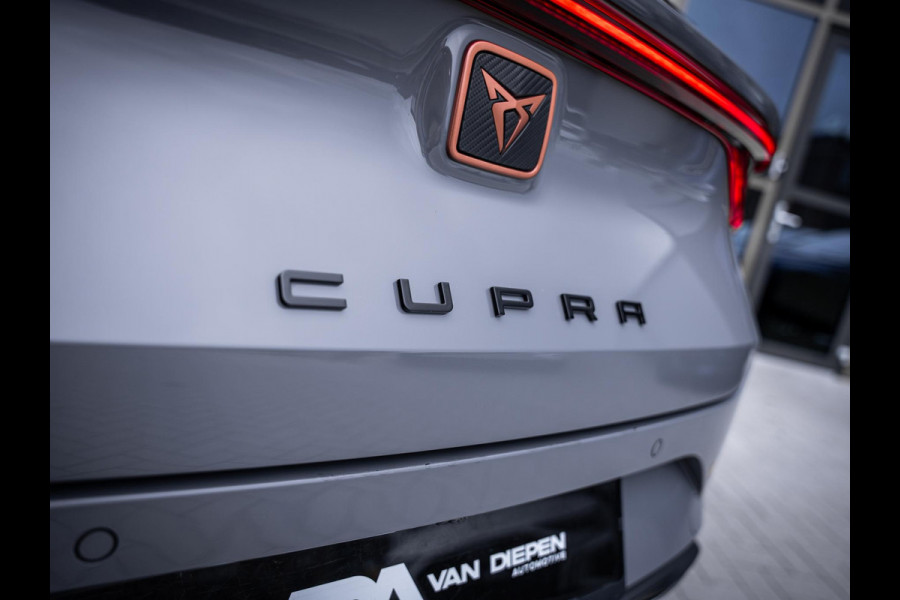 CUPRA Leon Sportstourer 1.5 eTSI Business Edition - Pano l ACC l Sfeerverl. l Camera