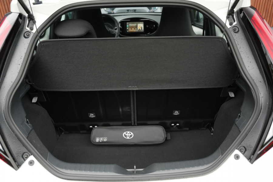 Toyota Aygo X 1.0 VVT-i MT