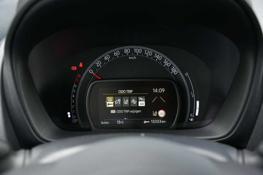 Toyota Aygo X 1.0 VVT-i MT