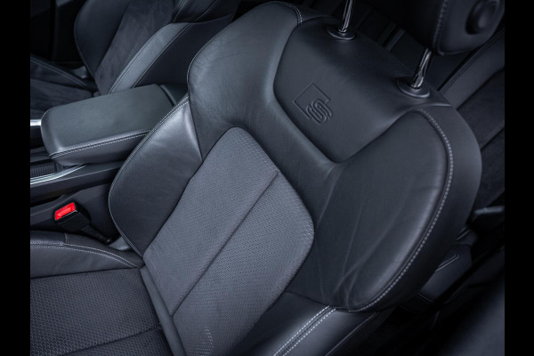Audi e-tron 55 quattro S edition 95 kWh - Pano l Luchtv l HUD l B&O l Matrix
