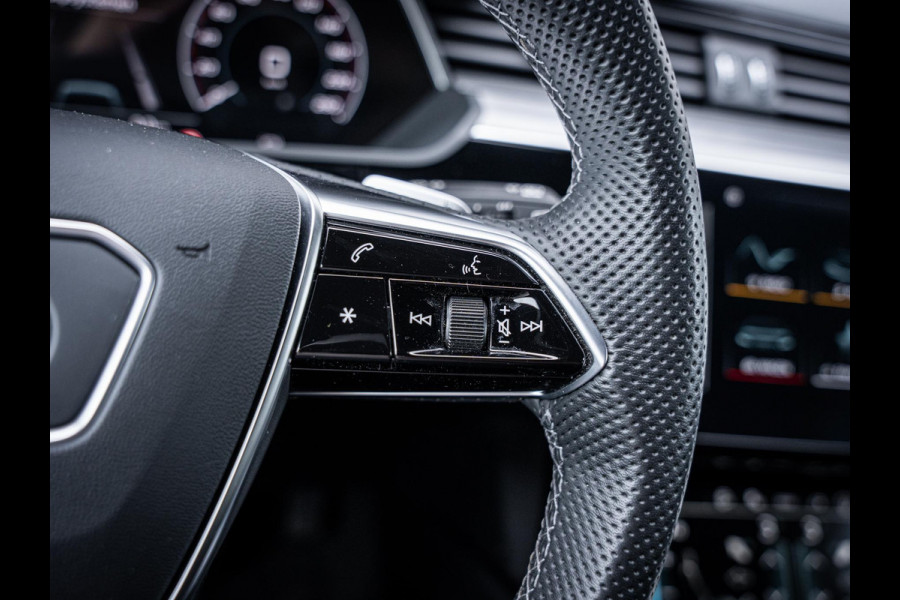 Audi e-tron 55 quattro S edition 95 kWh - Pano l Luchtv l HUD l B&O l Matrix
