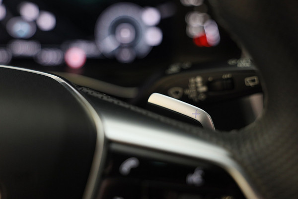 Audi A6 Avant 55 TFSI e Quattro RS6 Look / RS Zetels / Head Up / B & O / Leder / Softclose / F1 / Lane Assist / Open Pano / 22 Inc