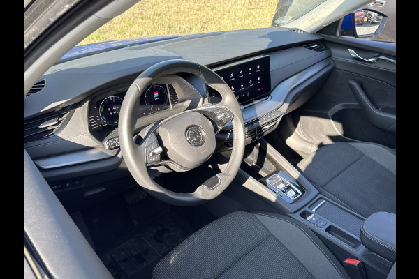 Škoda Octavia Combi TSI iV 204PK PHEV BUSINESS EDITION VIRTUAL/CRUISE/CARPLAY****