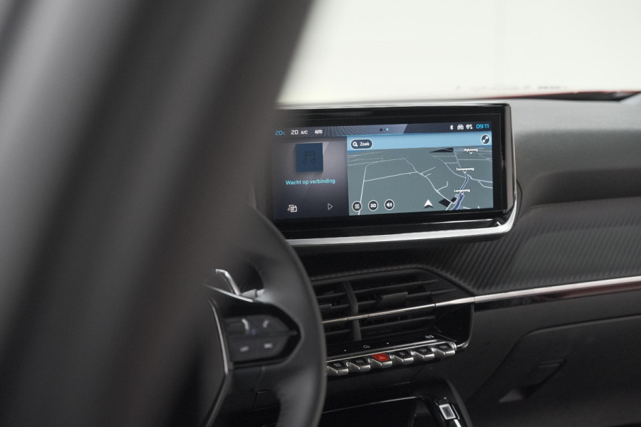 Peugeot 2008 Hybrid 145 e-DCS6 Allure | 360 Camera | Adaptieve Cruise Control | Navigatie | Dodehoekdetectie