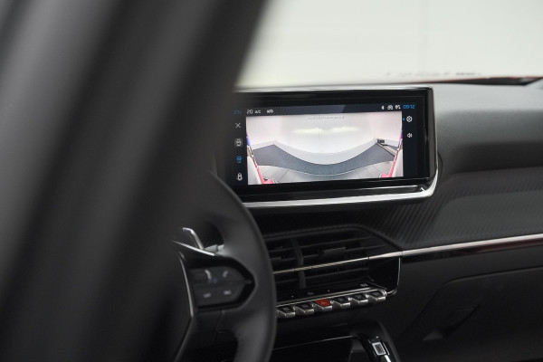 Peugeot 2008 Hybrid 145 e-DCS6 Allure | 360 Camera | Adaptieve Cruise Control | Navigatie | Dodehoekdetectie