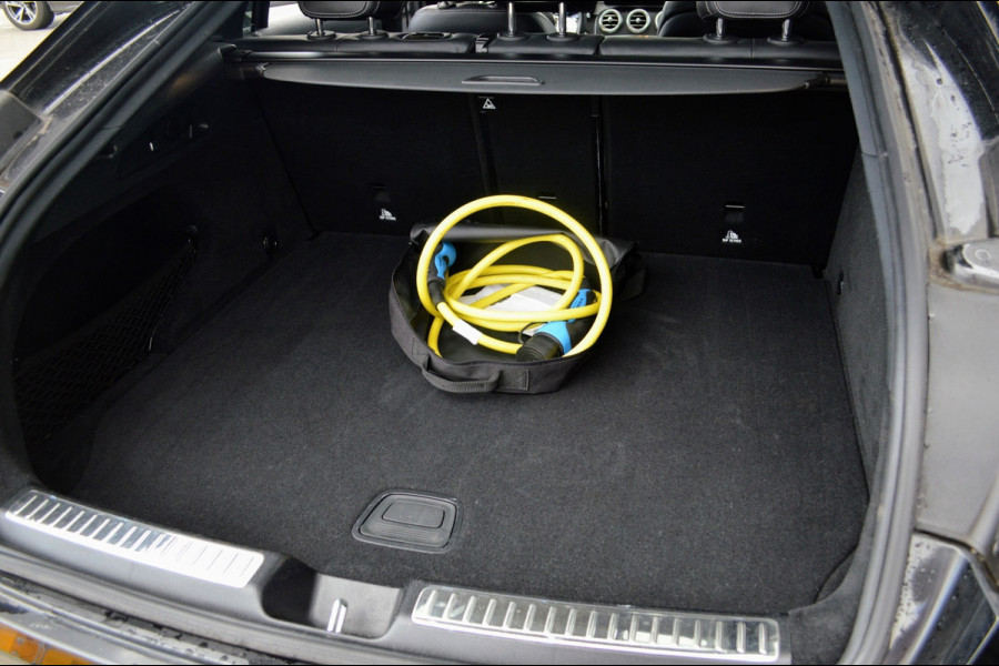 Mercedes-Benz GLC Coupé 300e 4MATIC Business Solution AMG
