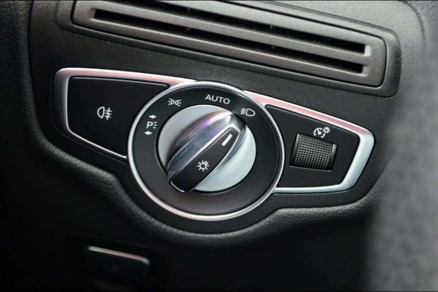 Mercedes-Benz GLC Coupé 300e 4MATIC Business Solution AMG