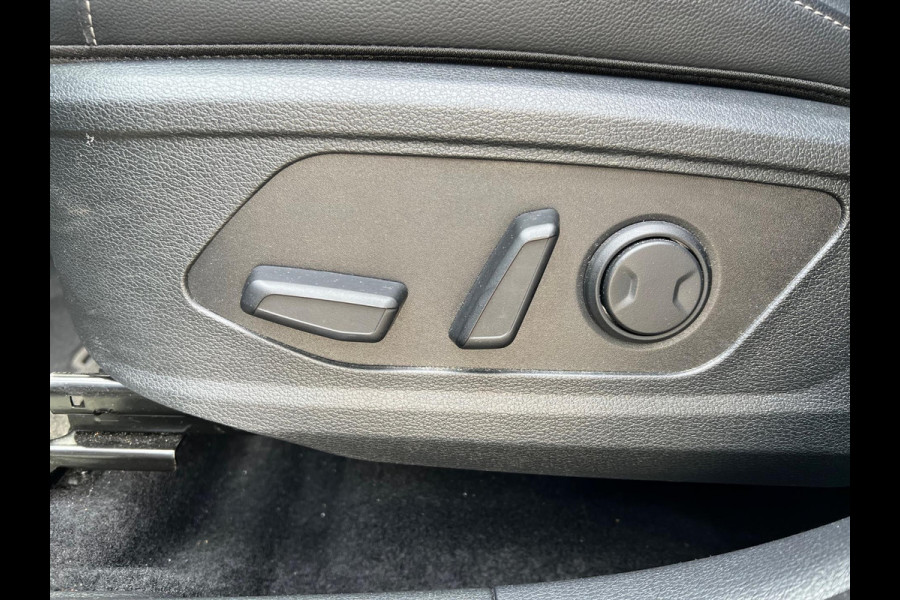 Kia Sportage 1.6 T-GDi MHEV 150PK DynamicLine Automaat | Stoel + Stuurverwarming, Parkeersensoren, Apple CarPlay/Android Auto, 1650KG Trekgew