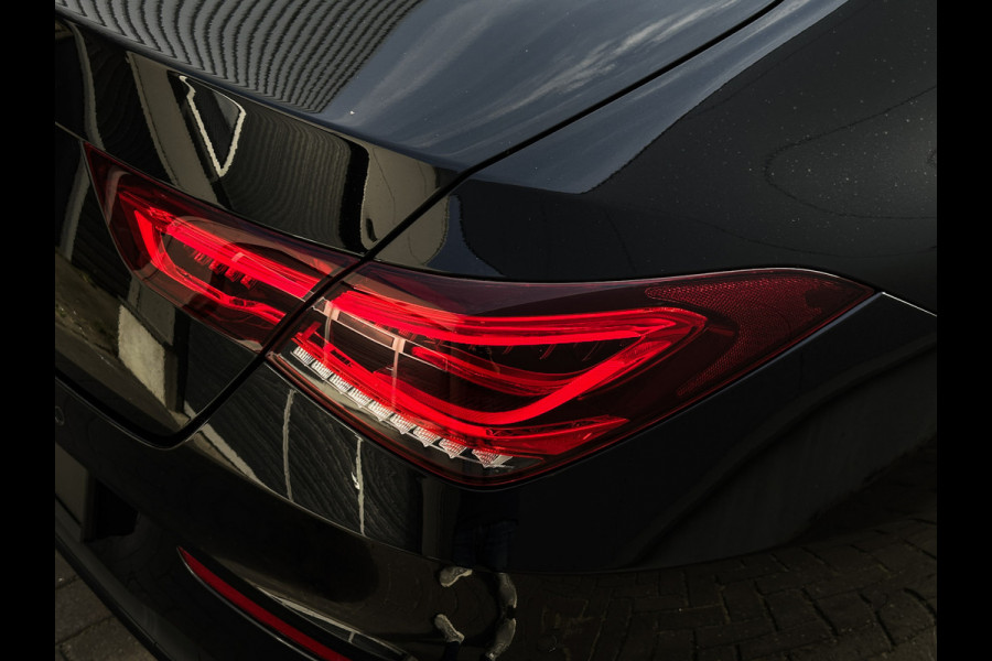 Mercedes-Benz CLA-Klasse 250 e AMG Pano | Memory | ACC | Camera | Multi | 1e eig