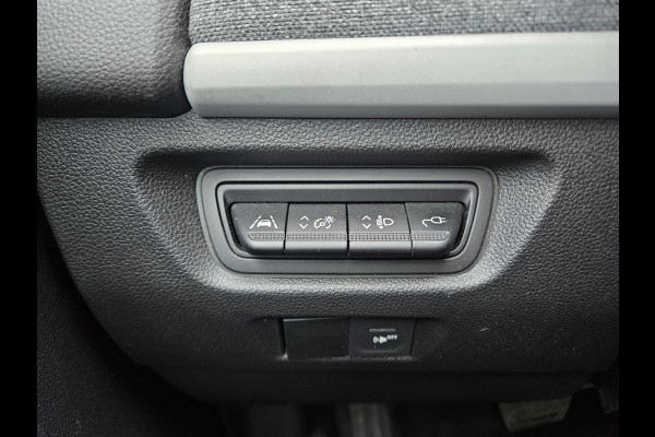 Renault ZOE R135 Zen 52 kWh Koopaccu! SOH 94%! LED! Airco/Clima! PDC! Cruise Control! Navigatie!