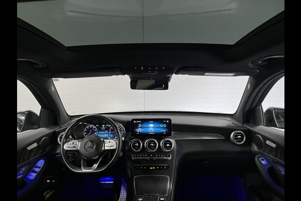 Mercedes-Benz GLC300e AMG Line Trekhaak | Open dak | Distronic | Stoelverwarming | Ambient verlichting | 360 camera | Keyless