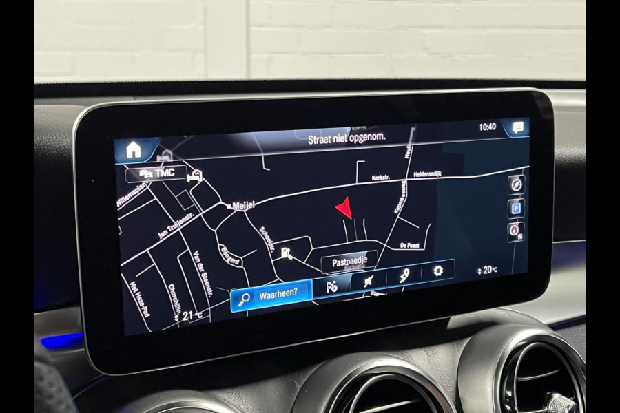 Mercedes-Benz GLC300e AMG Line Trekhaak | Open dak | Distronic | Stoelverwarming | Ambient verlichting | 360 camera | Keyless
