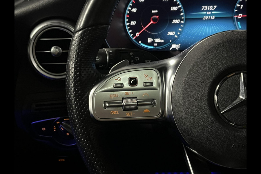 Mercedes-Benz GLC300e AMG Line Trekhaak | Open dak | Distronic | Stoelverwarming | Ambient verlichting | 360 camera | Keyless