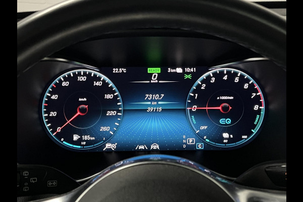 Mercedes-Benz GLC300e AMG Line Trekhaak | Open dak | Distronic | Stoelverwarming | Ambient verlichting | 360 camera | Keyless