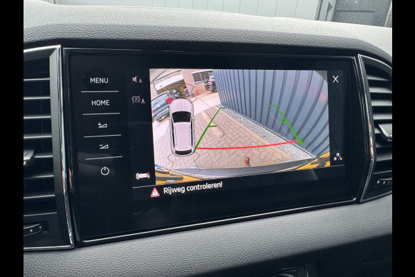 Škoda Karoq 1.5 TSI ACT Style Business | Trekhaak wegkl. | Camera | Canton | Groot Navi | Prijs Rijklaar!!