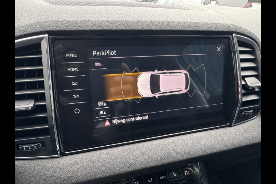Škoda Karoq 1.5 TSI ACT Style Business | Trekhaak wegkl. | Camera | Canton | Groot Navi | Prijs Rijklaar!!