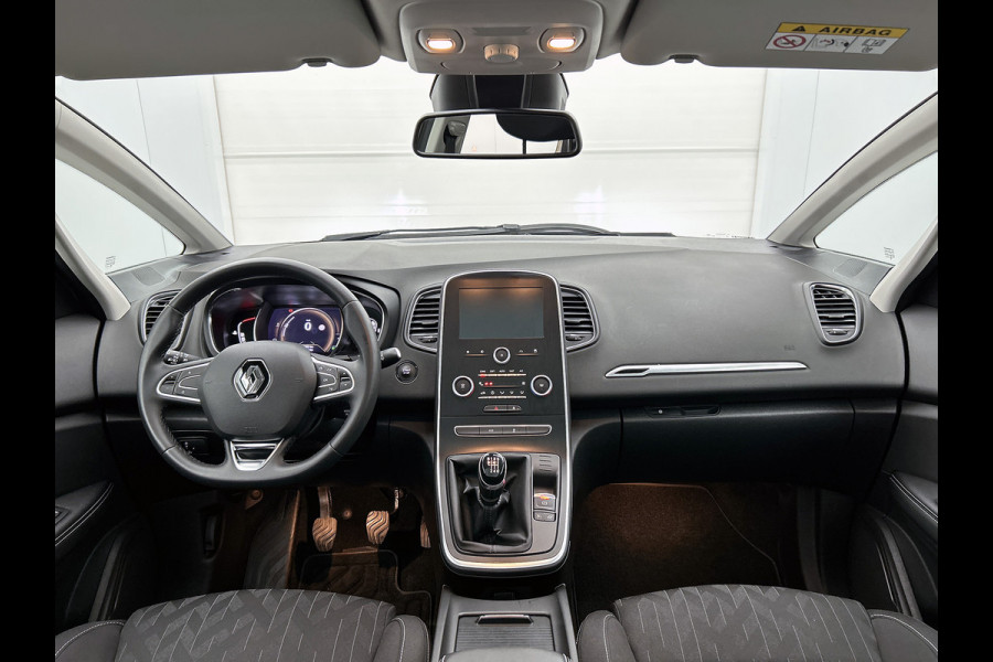 Renault Grand Scénic 1.3 TCe 116PK Limited 1e EIGENAAR | DEALER ONDERHOUDEN | PANORAMDAK | NAVI | PARK. SENSOREN V+A