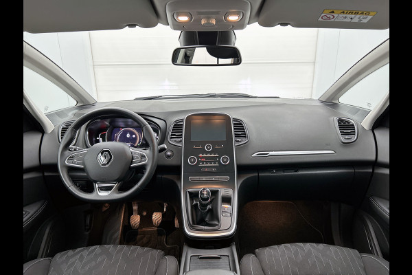 Renault Grand Scénic 1.3 TCe 116PK Limited 1e EIGENAAR | DEALER ONDERHOUDEN | PANORAMDAK | NAVI | PARK. SENSOREN V+A