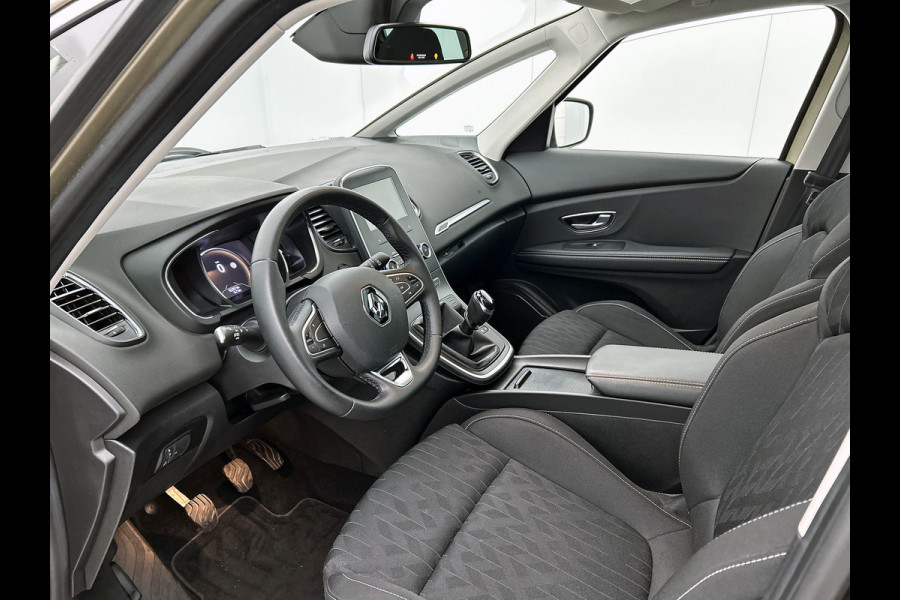 Renault Grand Scénic 1.3 TCe 116PK Limited 1e EIGENAAR | DEALER ONDERHOUDEN | PANORAMDAK | NAVI | PARK. SENSOREN V+A
