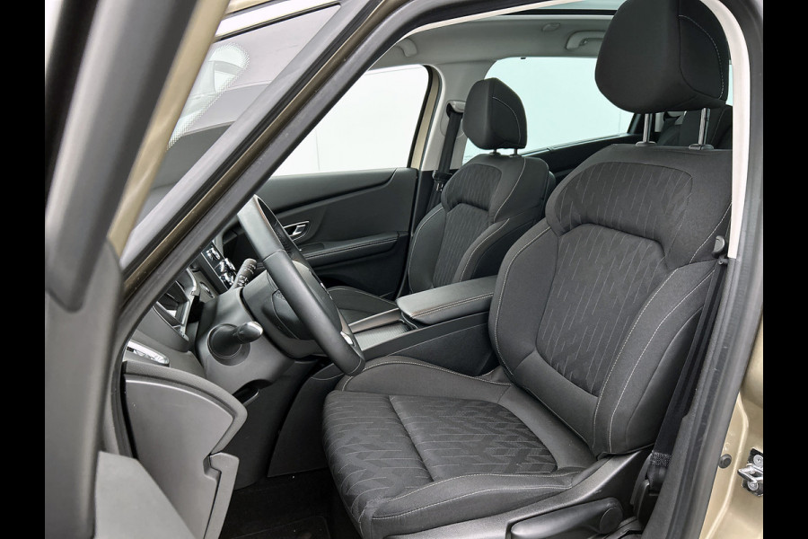 Renault Grand Scénic 1.3 TCe 116PK Limited 1e EIGENAAR | DEALER ONDERHOUDEN | PANORAMDAK | NAVI | PARK. SENSOREN V+A