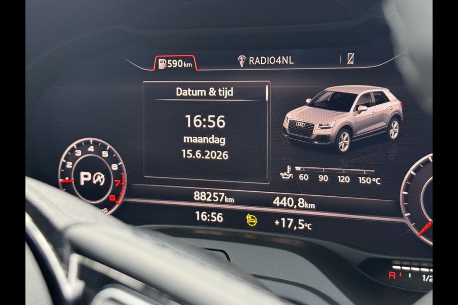 Audi Q2 35 TFSI Pro Line | ACC | Apple Carplay | | Camera | Stoelverwarming