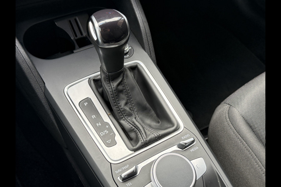 Audi Q2 35 TFSI Pro Line | ACC | Apple Carplay | | Camera | Stoelverwarming