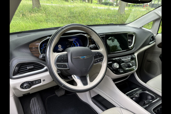 Chrysler Grand Voyager 3.6 V6 Hybrid PHEV LIMITED